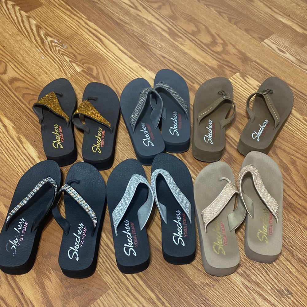 Sketchers Yoga Foam Sandals